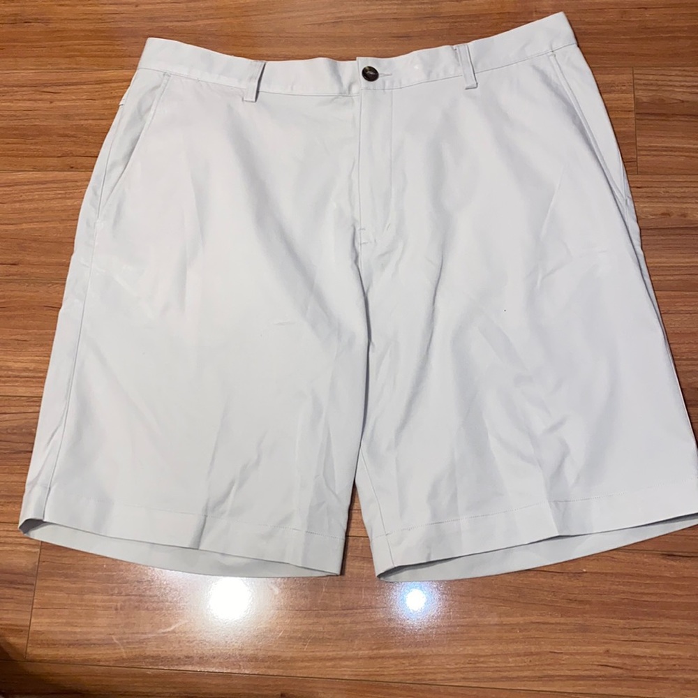 Men’s Addidas Short Cream Waist:38
